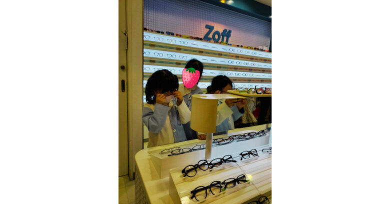 kidzania_Glasses